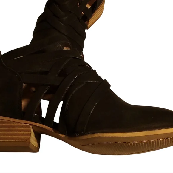 Seychelles Of LA- Shootie, Shoe/Bootie, Black Leather Uppers, Zipper Back, - Picture 15 of 15